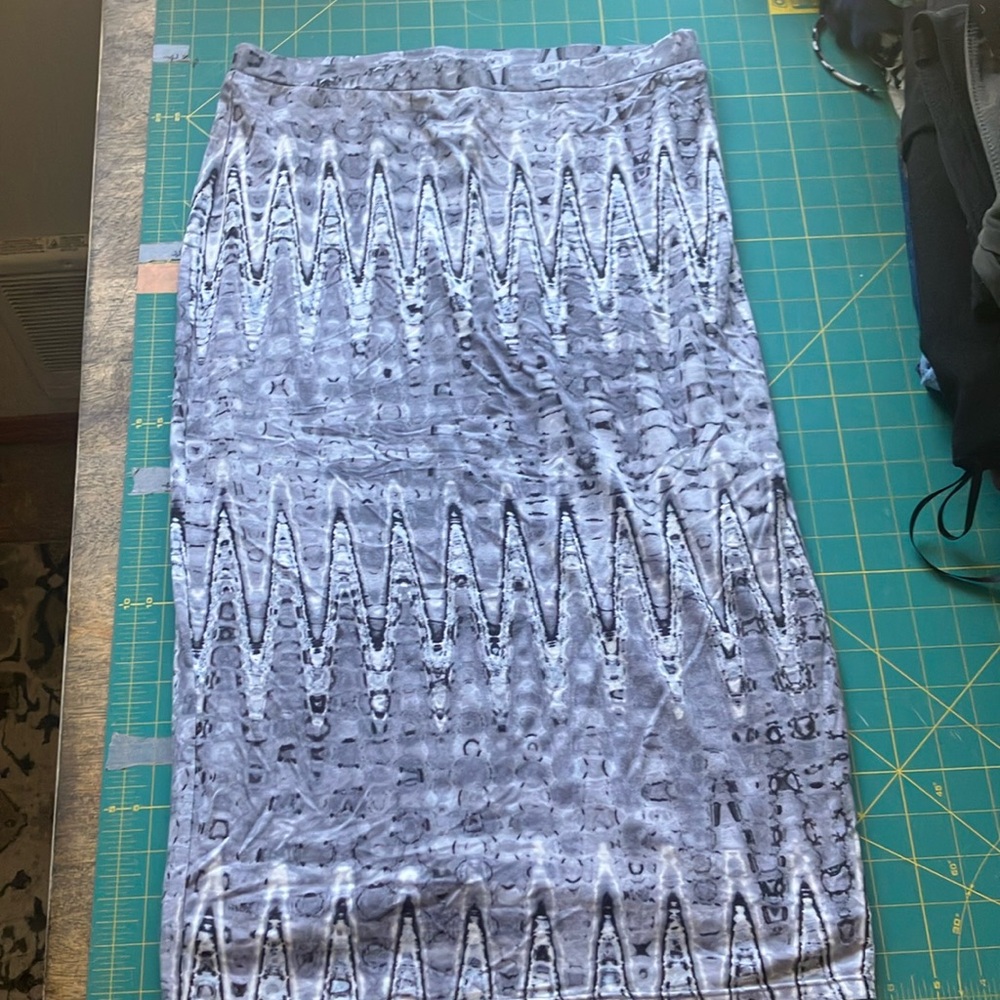 Matty M pencil skirt